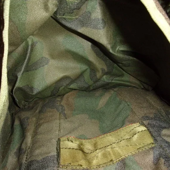 XL WOODLAND BDU RUCKSACK BACKPACK w/SLEEPING COMPLETE w/SHOULDER STRAPS EC 1067